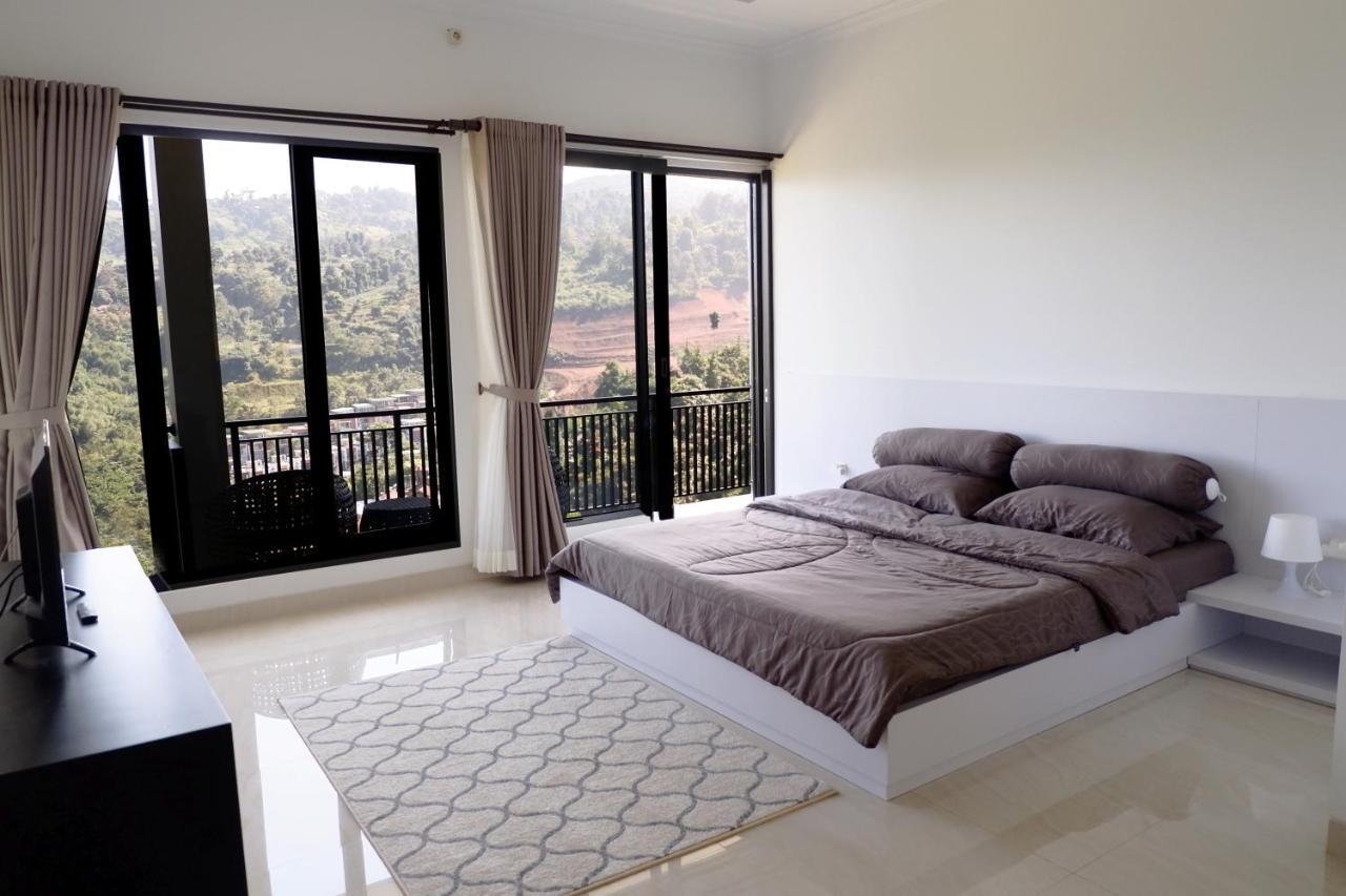 Moment Villa Lembang Extérieur photo