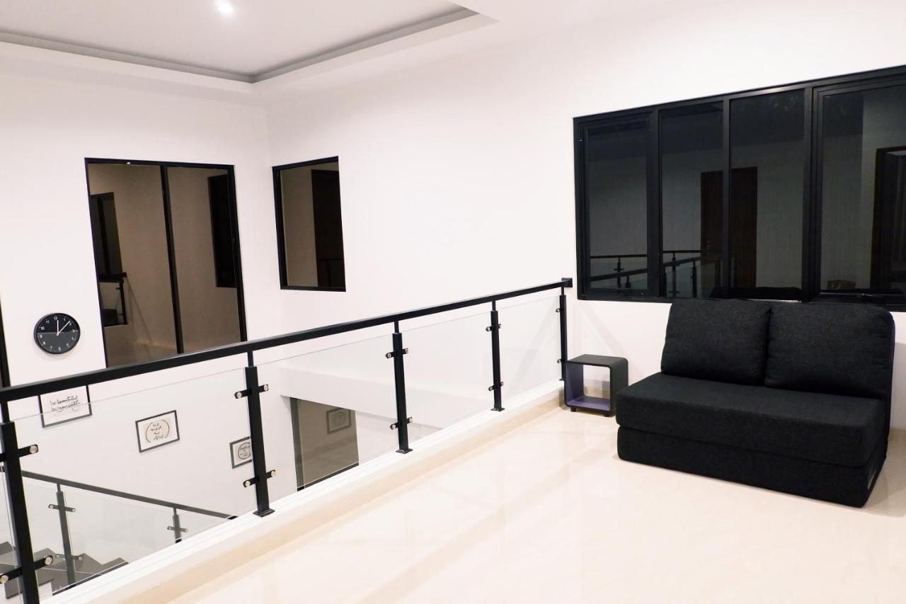 Moment Villa Lembang Extérieur photo